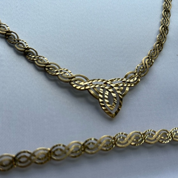10K Yellow Gold Necklace and Bracelet Set, Celtic Art Nouveau design - Picture 3 of 10